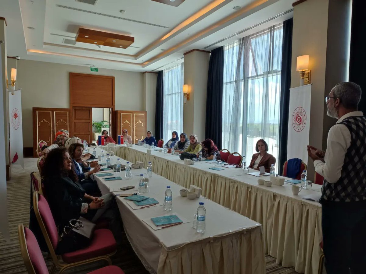 sinanpasakoop03's tweet photo. " Kadınların Kooperatifler Yoluyla Güçlendirilmesi " projesi eğitimi devam ediyor. 
@kubrayigitbasi 
@AfyonValiligi 
@SinanpasaKym 
@bskerdal 
@afyonkulturevi https://t.co/xGGa2wpA4m