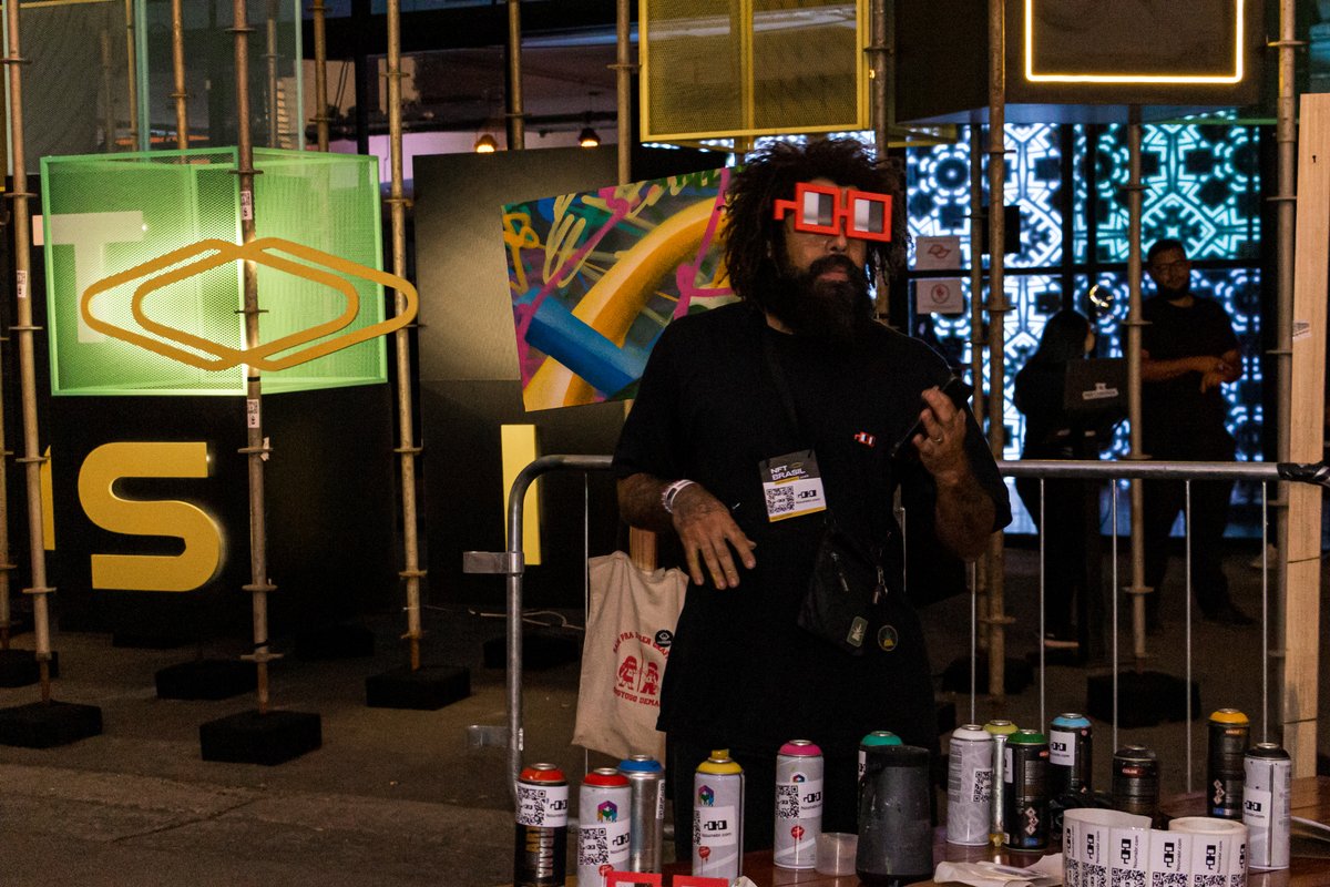 We're so proud of our community and grateful for experiencing this moment. ✨ Thank you to everyone who was there with us, thank you @_nft_brasil, <a href="/cheffo_nft/">Grant | CHEFFO.⌐◨-◨</a>, @aubtoshi_nft, <a href="/Josuejotaceesse/">Josuejcs.⌐◨-◨</a>, <a href="/bobburnquist/">@bobburnquist</a>, and all of you who made it happen! (5/5)