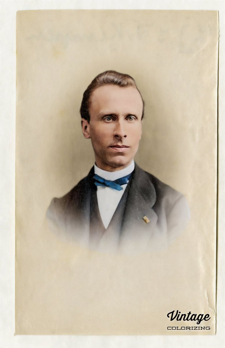 Colorizer2's tweet image. 📷 Dit ingekleurde beeld van L.J.S. van Kempen (ca. 1880) uit de negentiende eeuw brengt deze vervlogen tijd tot leven. #historie #fotografie #inkleur #portret #vintagecolorizing