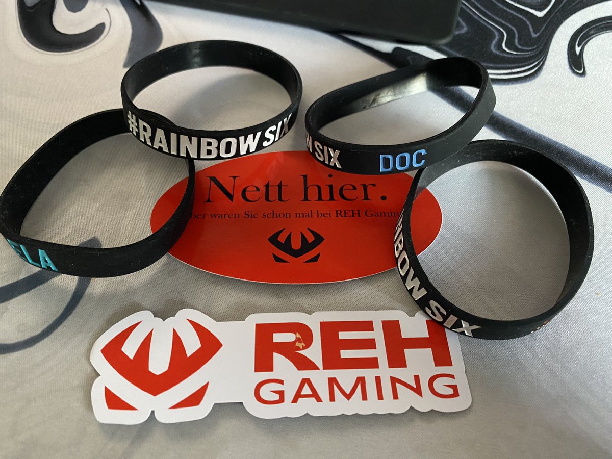 Riccardo "silver219" M. (@silver219_) on Twitter photo Danke an der Stelle an <a href="/REHGaming/">REH Gaming 🦌</a> für die Kleinigkeit! ♥️ Vor allem der Sticker ist schon ne feine Sache :D Danke an der Stelle an <a href="/REHGaming/">REH Gaming 🦌</a> für die Kleinigkeit! ♥️ Vor allem der Sticker ist schon ne feine Sache :D