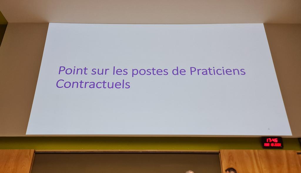 SynapsPharmaco's tweet photo. Réunion du Syndicat des Pharmacologues au congrès #sfpt2023 @SFPT_fr 
⚠️ L'occasion de faire le point sur la problématique des nouveaux statuts de praticiens contractuels https://t.co/nbgTtgG7lq