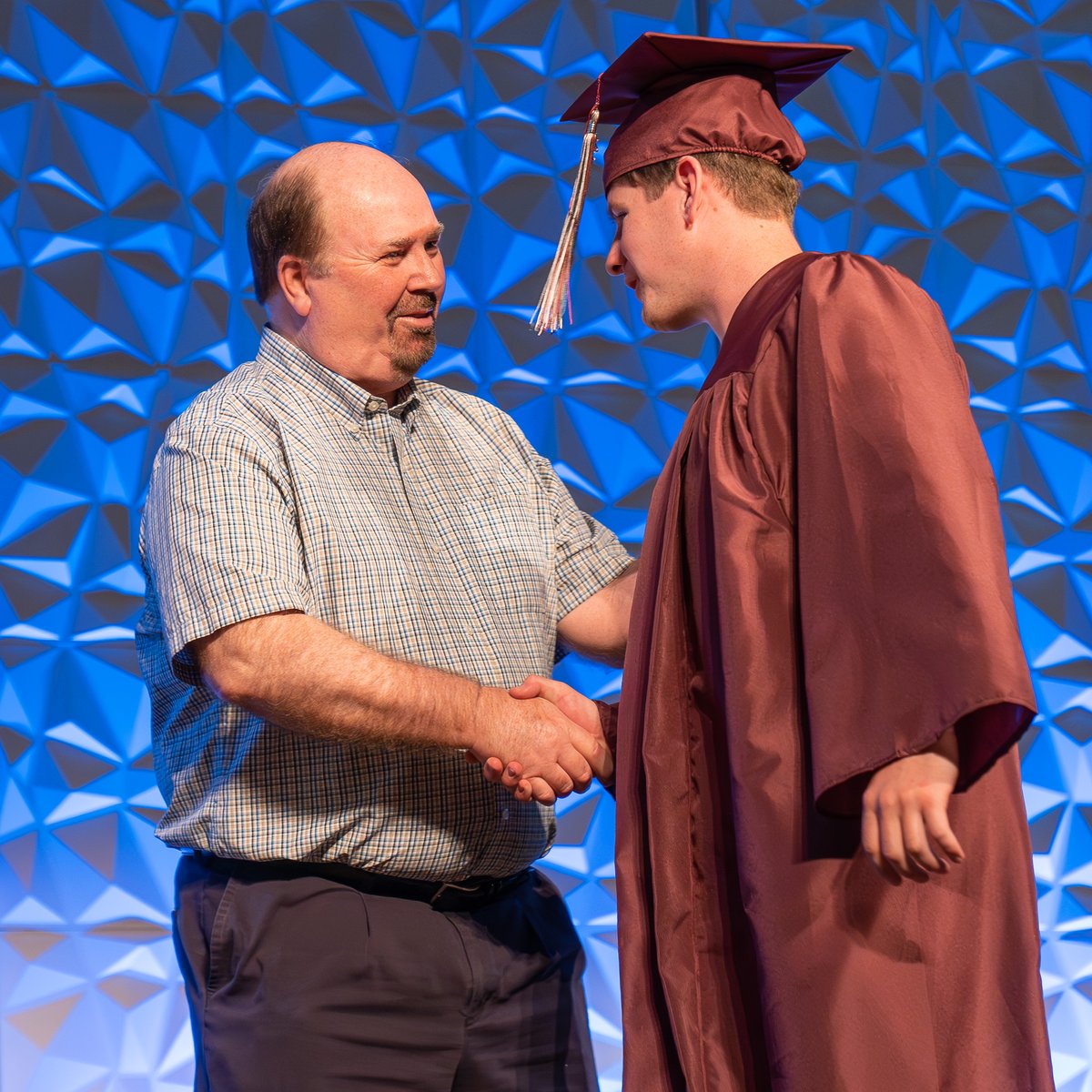 palmcroft's tweet photo. On Sunday, we honored our graduating seniors! We are so proud and excited to see what the Lord has next for you all! https://t.co/UYTboujTdo