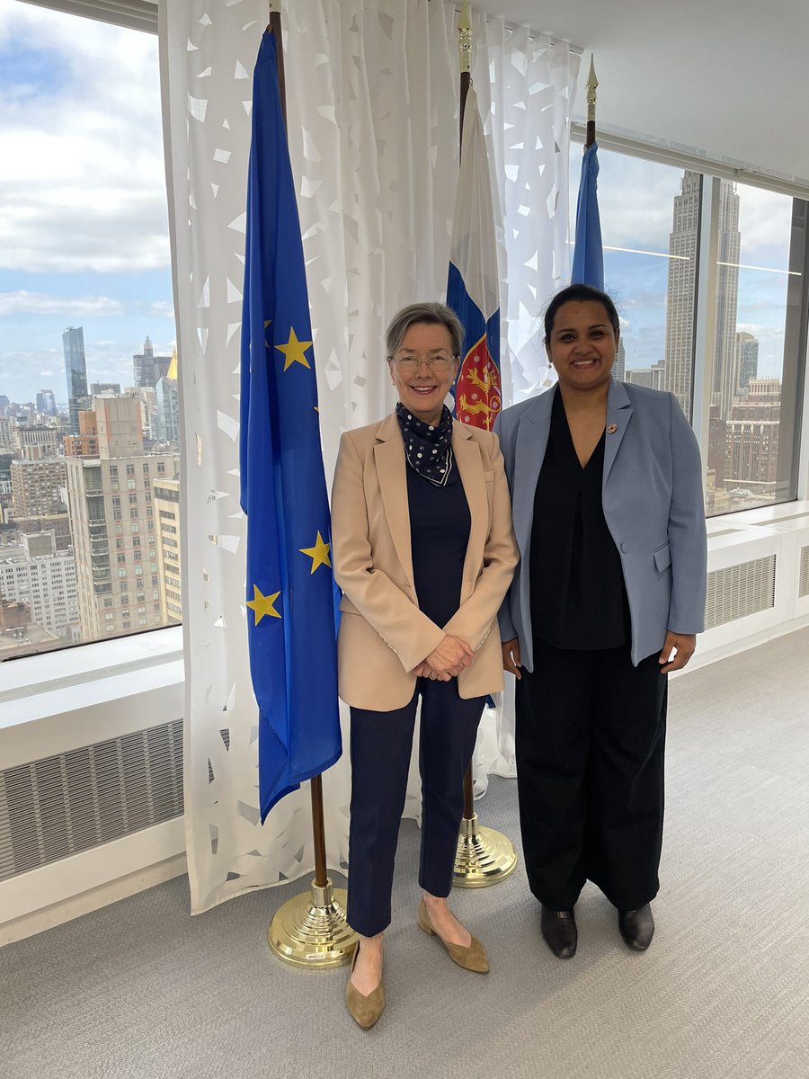Finland supports systematic coordination to integrate youth affairs across all three pillars of the UN system. Great discussion with @UNYouthEnvoy on how to bring the UN closer to the #Youth.