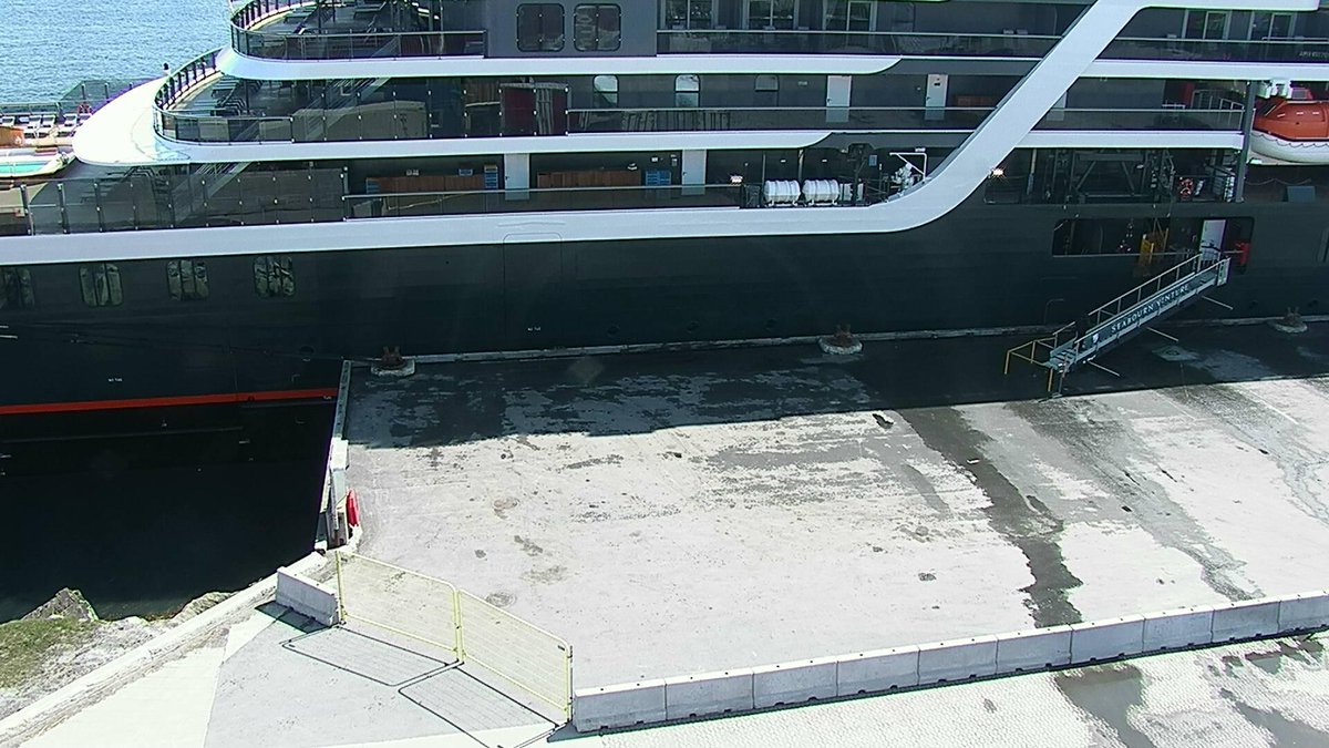 I am 33% sure I saw a naval vessel near Nuuk.