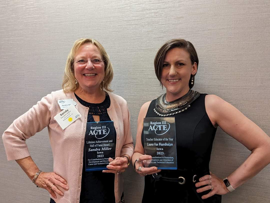LauraVDubs's tweet photo. Grateful and blessed to be chosen as the @actecareertech #RegionIII CTE Teacher Educator of the Year. https://t.co/3IF1jaNmbK