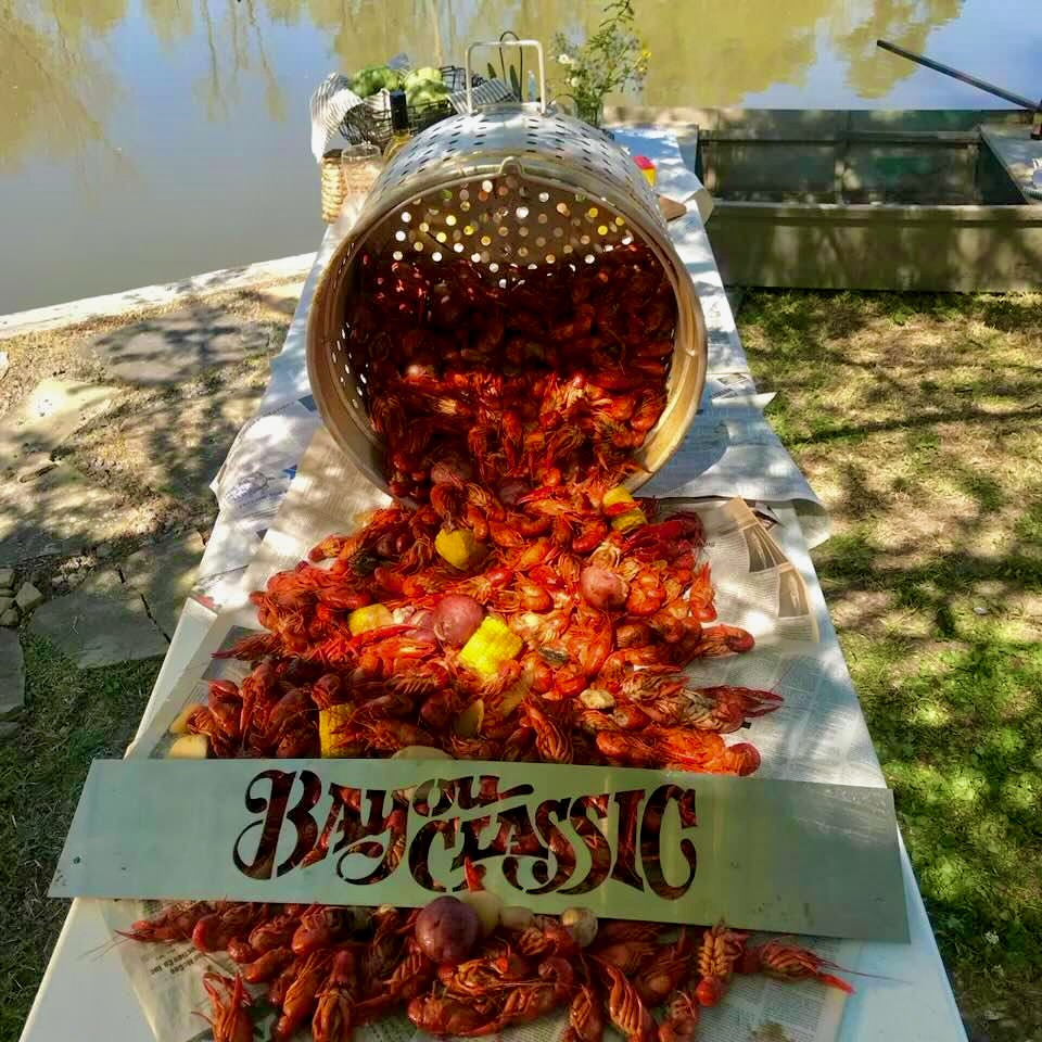 🔥Get fired up🔥 Bayou Classic Cookware is ON SALE! Enjoy a sizzling 25% OFF a wide range of burners, boiling pots, frying pans, and MORE! 
 
Hurry in and grab your cooking essentials before Father's Day! SALE ENDS JUNE 18th!