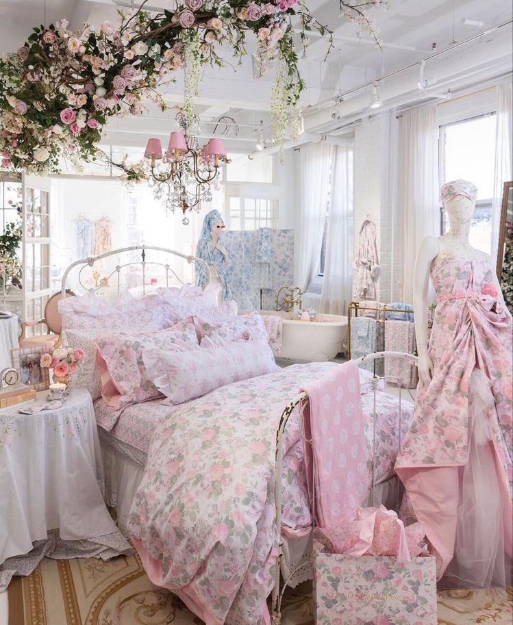 ok what if i did this to my room would this be so vibey i think yes but what abt MY POSTERS??? ugh UGH