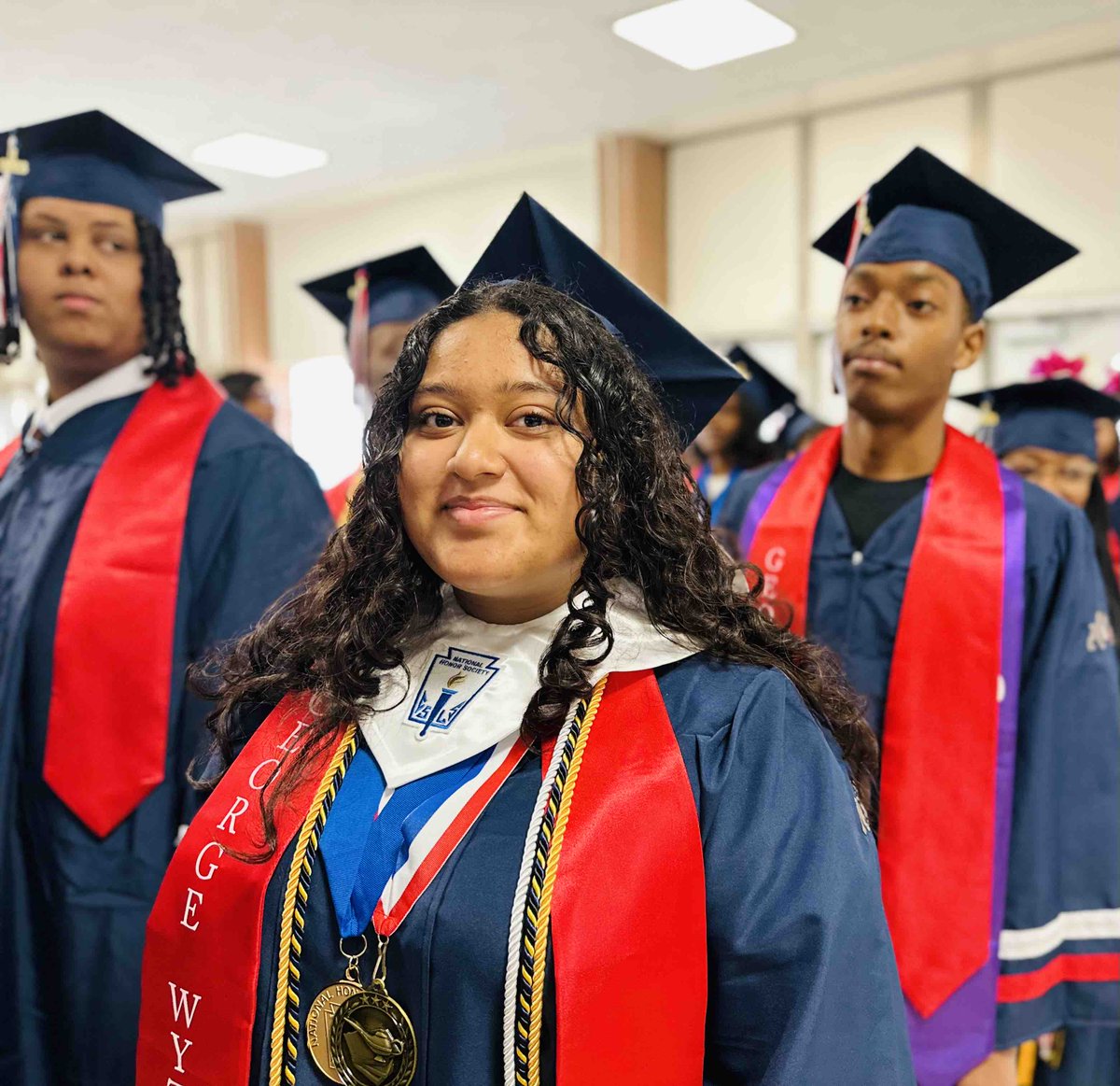 The Bulldogs are ready to walk across the stage! Join us for the final graduation ceremony for the Class of 2023 by watching along at gwhs.rvaschools.net/programs-activ…