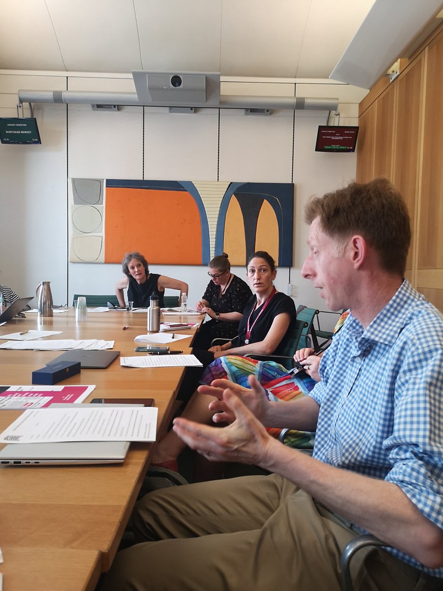 APPGIFI's tweet image. A question from @pattirundall on whether there ought to be more regulation to deal with health claims. #APPGIFI