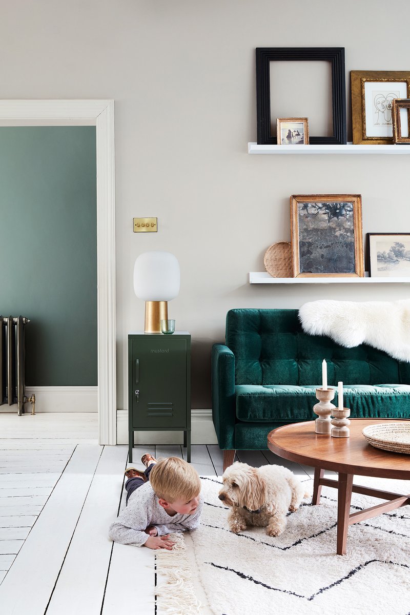 Decorex_Intl's tweet photo. The colourways that are possible with The Little Greene Paint Company are endless. We are excited to see what they present at this year’s Decorex! ✨
If you are also curious, secure your ticket now: https://t.co/FSDFU5Dzvn
#colourway #decorex2023 #britishdesign https://t.co/hSKsHctAWI
