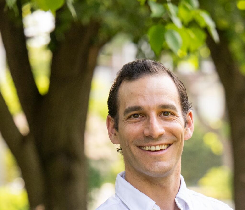Dan Gaynor announces candidacy for City Council, Ward 2 village14.com/2023/06/13/dan…