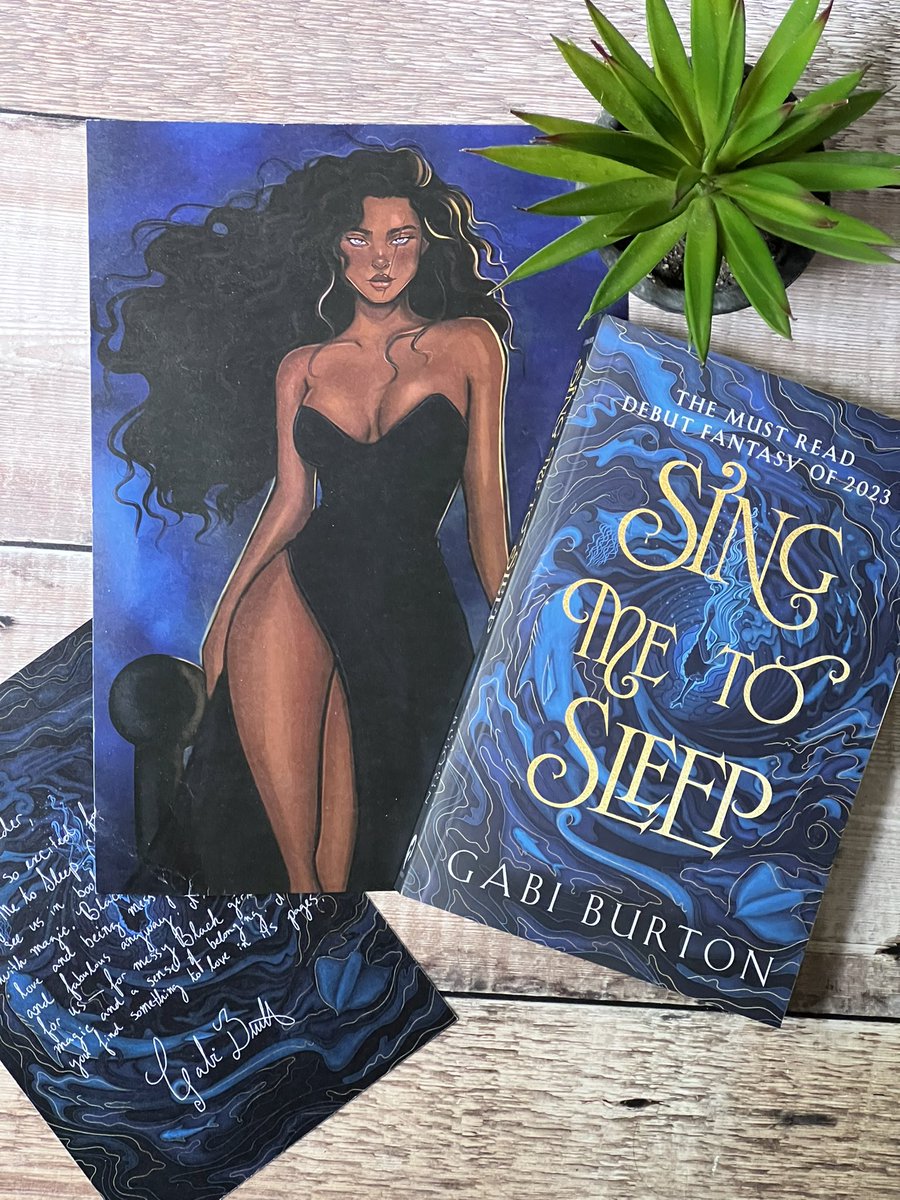 Thank you so much @callieuntitled @hodderscape for this beautiful book mail!! The artwork is stunning!! Can’t wait to start reading Sing Me To Sleep by @query_queen339 

#BookMail #SingMeToSleep #GabiBurton #ToBeRead #BookTwitter