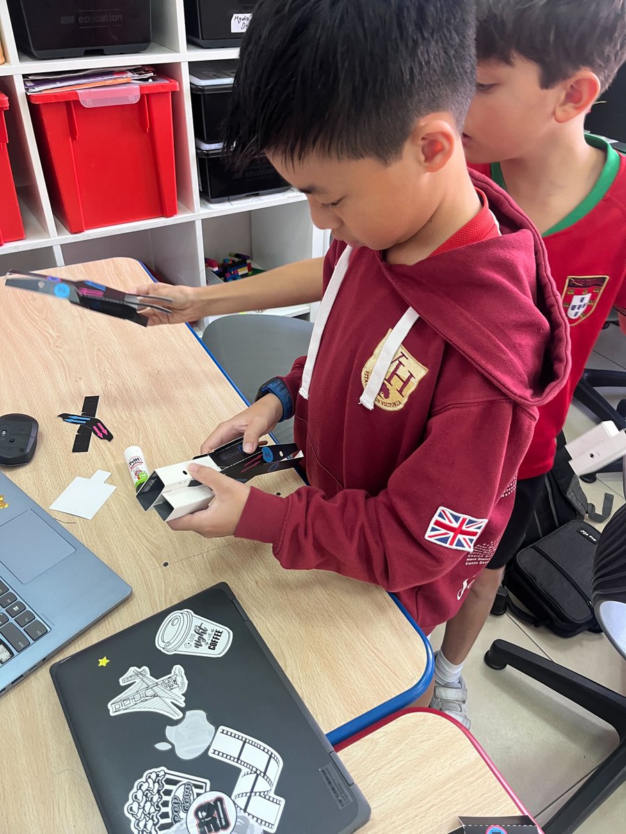 VHPrimary's tweet image. The car designs have arrived and the final stage of construction is underway. The excitement is building ready for the National Finals this weekend for the Arrow and Limitless Speed teams!
#formulaethara #thrillsnskills #VHPS #VhpsRocks #SchoolStories #BSO #BSME #khda