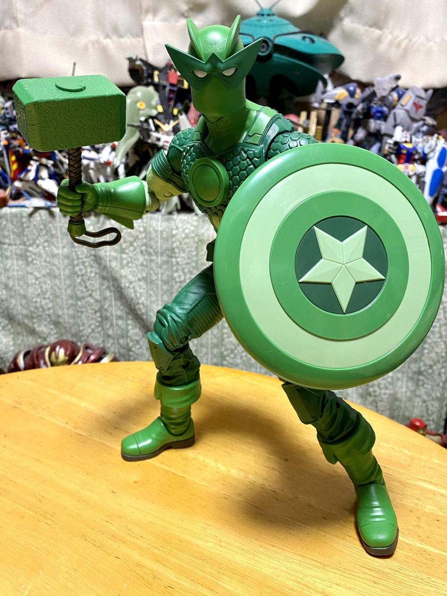 全部盛りコピーロボ スーパーアダプトイド来た！🥰 さすが11インチ