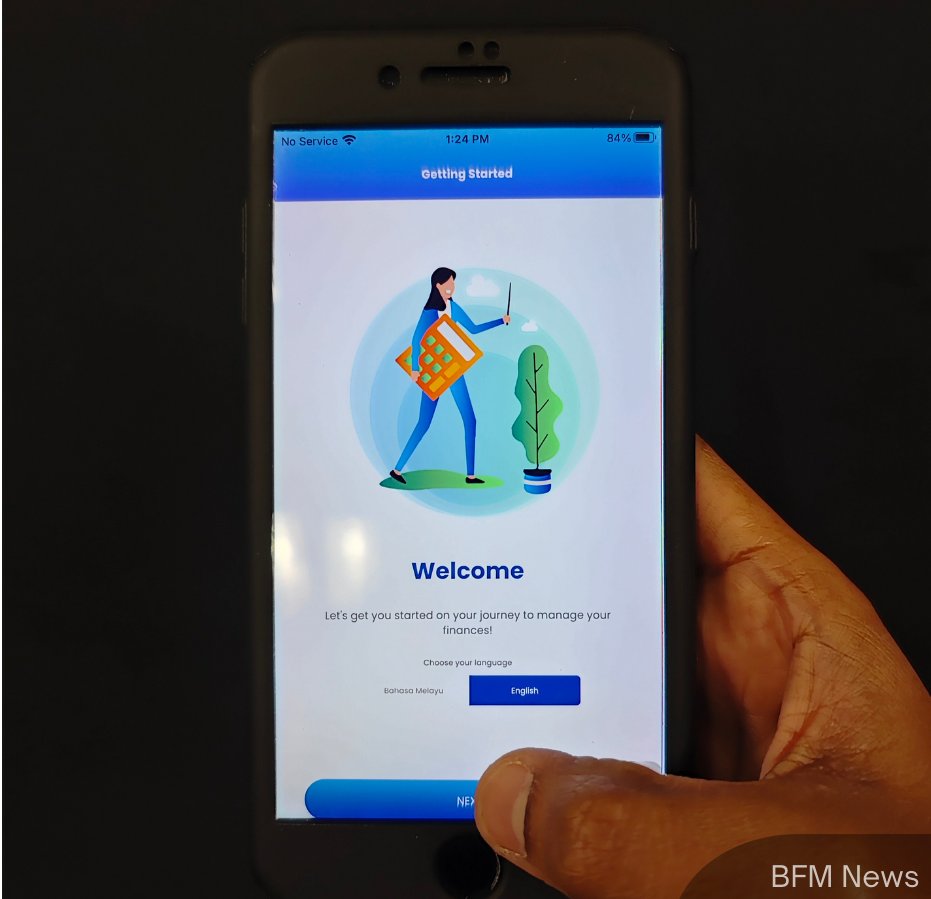 1. EPF has rolled out the Belanjawanku app for users to track their expenses online.

'Some 76% of Malaysians have a budget, but don't adhere to it. Data also shows that 47% find it difficult to set aside RM1,000 for emergency use,' said EPF chairman Ahmad Badri Mohd Zahir.