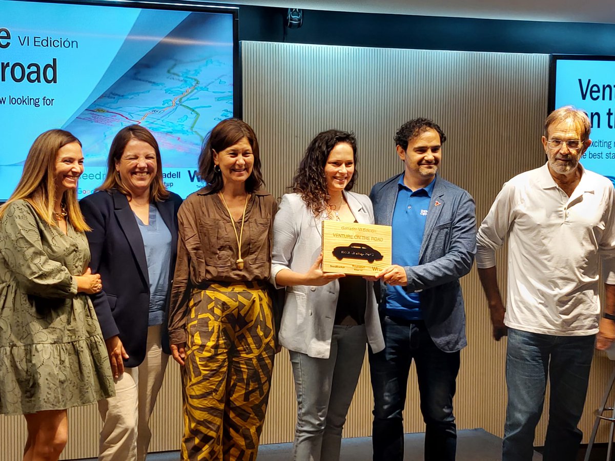 ¡<a href="/dencantocom/">Dencanto Community</a> se alza como ganadora de la VI edición #VentureOnTheRoad! 🏆

Enhorabuena a las finalistas @ClimaticCo_, @Maybein_es, <a href="/VVisionXR/">V-Vision</a>, <a href="/Weitec_Oficial/">WEITEC</a>, gracias a nuestros compañeros de viaje <a href="/seedrocket/">SeedRocket</a>, @WayraES y <a href="/GoogleStartupES/">Google for Startups - Spain</a>, ponentes, jurado y partners locales.