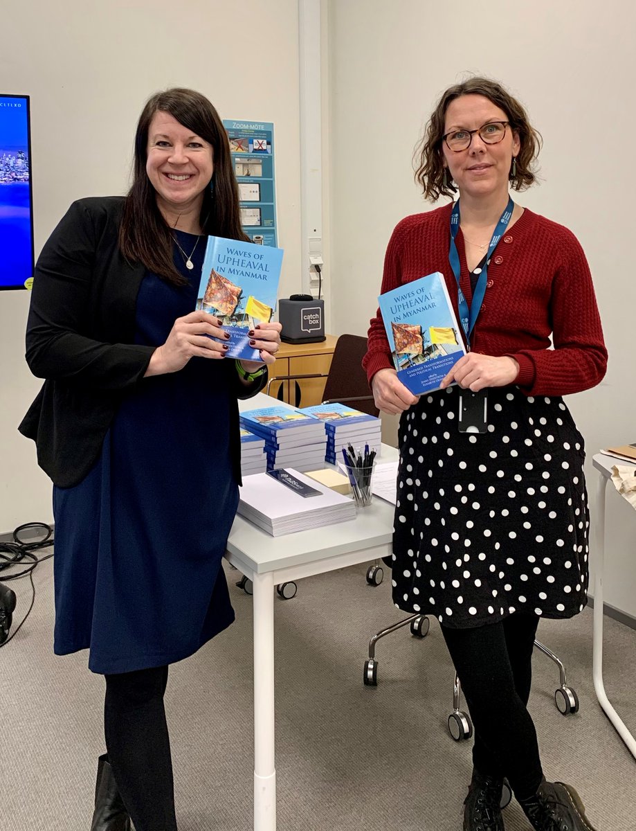 Waves of Upheaval in Myanmar is now available Open Access!!! 😃Download it here: niaspress.dk/wp-content/upl… @HedstromJenny <a href="/niaspress/">NIAS Press</a> 
Next on our wishlist is to translate (parts of) it to Burmese - anyone keen to fund this, let us know! 😆