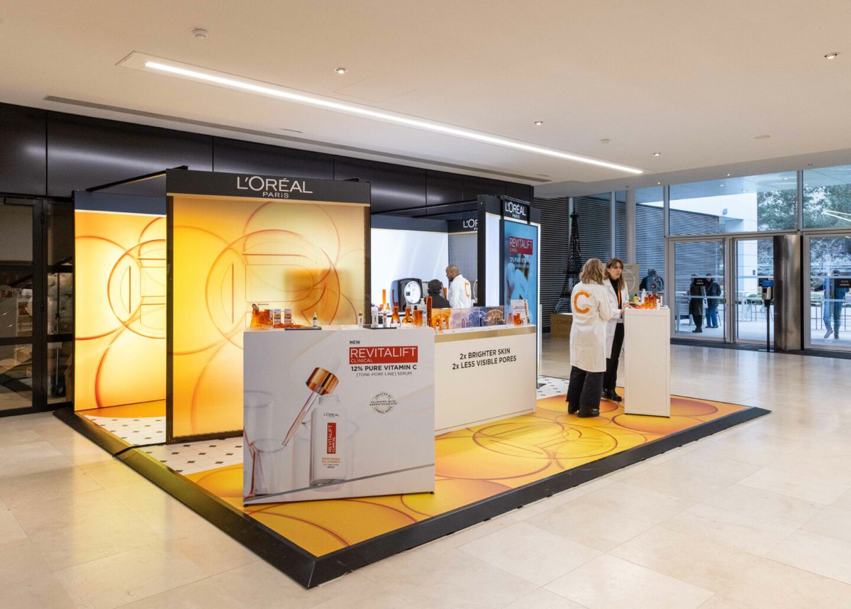 unibox's tweet image. "Everyone who walks past it stops to take a photo, the results look incredible” - Charlie Carrington, Senior Global Design Engineer for @LOrealParisUK.

Read more about how we used Mod-U-Lok to create a reconfigurable pop-up stand: unibox.co.uk/projects/lorea…

#unibox #displaystand