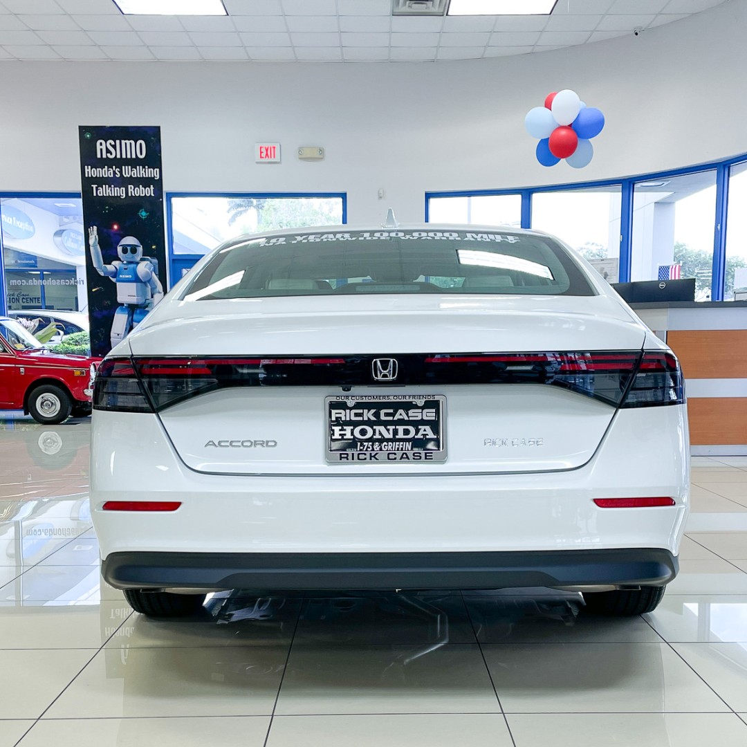 Unleash your inner driver with the Honda Accord, a perfect companion for every adventure. #TestDriveTuesday
.
.
.
.
.
#hondaaccord #honda #accord #hondalife #hondanation #hondalove #accordsociety #thgenaccord #dealership #miamilife #miamistyle #cars #sedan #car #carsofinstagram