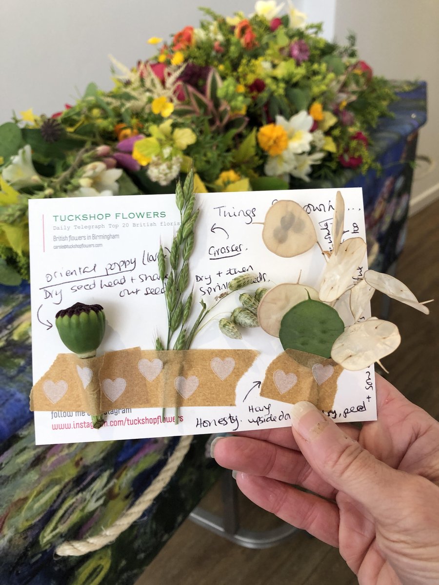 It's #GreatBigGreenWeek we want to share the lovely gesture that our local florist Carole @TuckshopFlowers made for one of our families.
Providing seeds from the coffin spray so they can plant them at home.
#growyourown #funeralflowers #showyoucare
