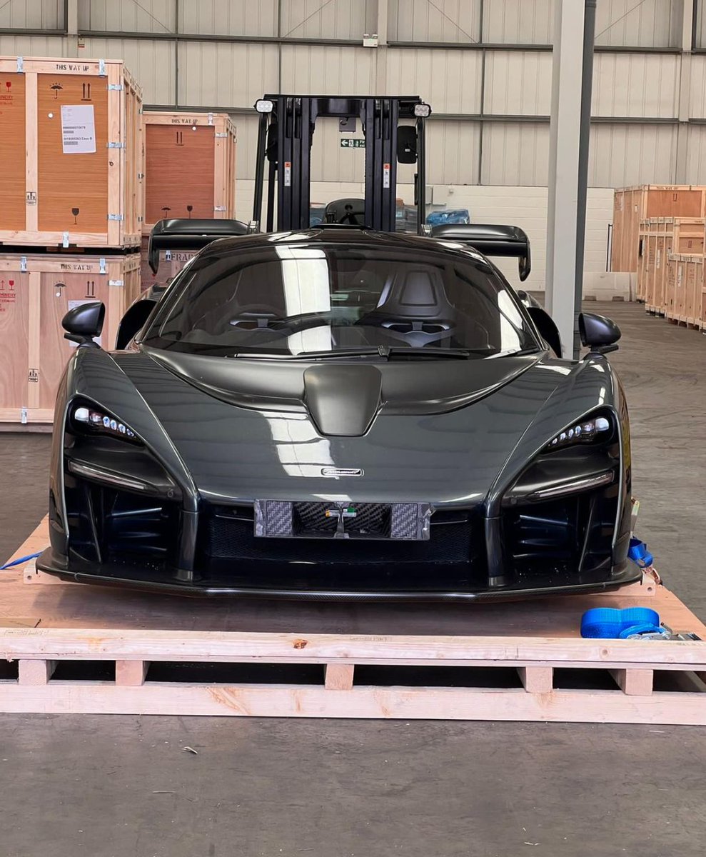 This week we had the pleasure of handling one of the most expensive and prestige cars for shipment to Australia. A McLaren Senna, worth 1 million pounds and boasting the most powerful McLaren road car engine ever. We made sure she was secured nicely! 😎