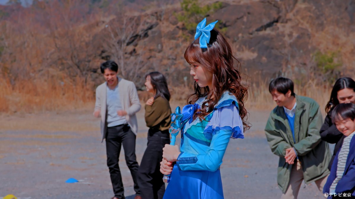 tx_solokatsu's tweet photo. ／
今夜25時
「#ソロ活女子のススメ 3」 
第11話「ソロ爆破＆破壊」🔥
＼

今春、新番組予告映像で
みなさまをザワザワさせた
"セーラー服"恵がついに登場🎀

コスプレ女子とのやりとりにも
ご注目ください💫

#江口のりこ
#小林きな子
#渋谷謙人
#佐々木春香
#大塚明夫
#鈴木ゆうか
#園山敬介
#堀有里 https://t.co/WhO3kCd6Eq