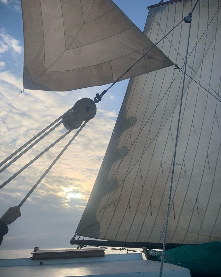 EcoClipper's tweet photo. Invest in a future powered by wind and waves! EcoClipper Cooperative is charting a course towards sustainable shipping and renewable energy. β΅οΈhttps://t.co/tPkGzqfVnk π #CleanInvesting #EcoClipper #Sustainability #cooperative https://t.co/cKF6joCMuH
