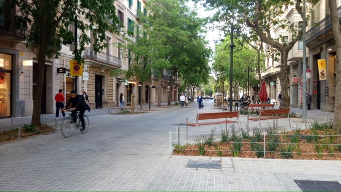 En bici x Barcelona tweet media