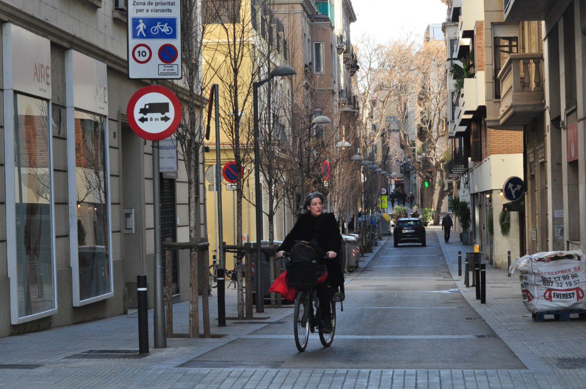 En bici x Barcelona tweet media