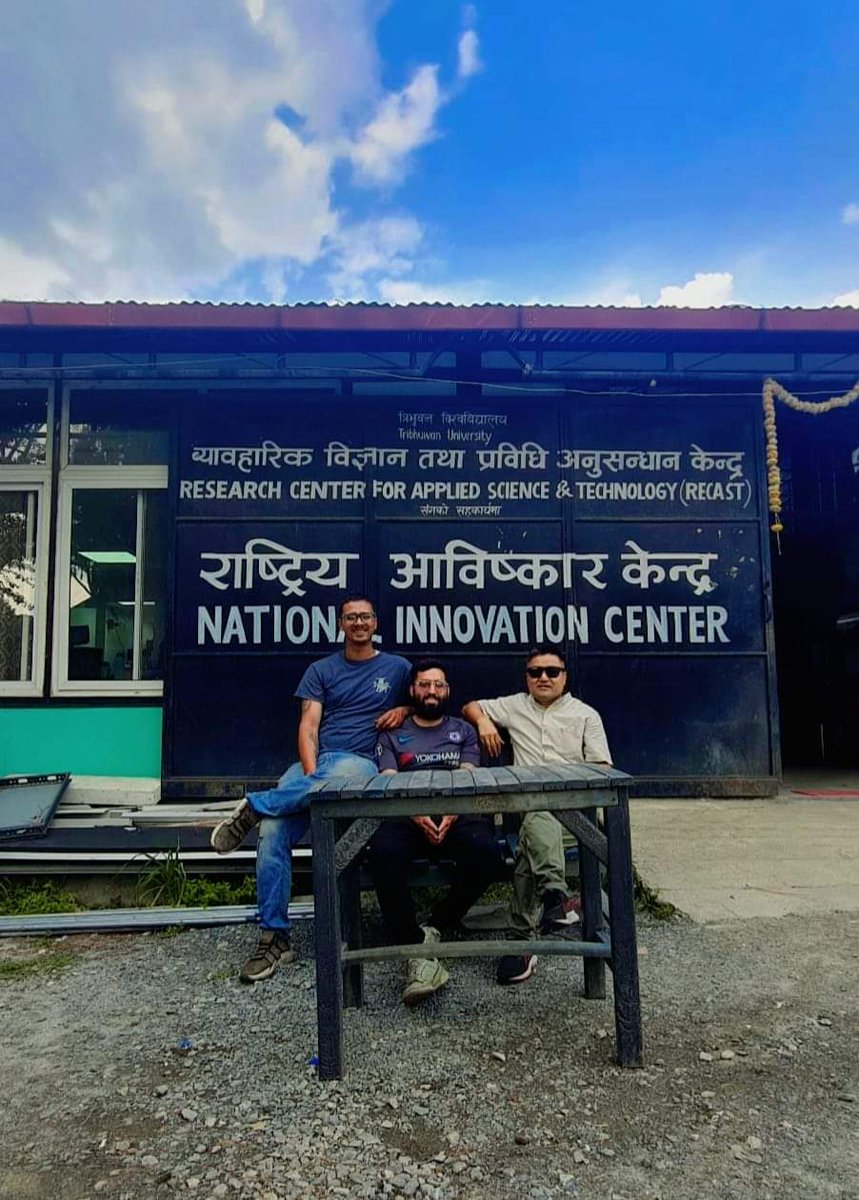 bikashnabin1's tweet photo. आजको भलाकुसारी । प्लाष्टिक पुनः चक्रण । चक्रीय अर्थब्यवस्था #BeatPlasticPollution #plasticrecycling #usedplastic #plasticwastetofurniture #recycledplastictable #recycledplasticbench #recycledplastic #3R #circulareconomy #solutiontoplasticpollution #kleanitupcyclers #bw2v #swm https://t.co/S8Bgv8vHLv