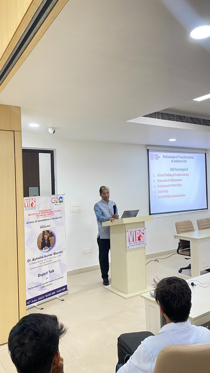 VIPS_Delhi's tweet image. Dr. Ashwini Kumar Sharma enlightened the students at VIPS-TC with a captivating talk on Technological Transformation to Achieve the G20 mission. #TechnologicalTransformation #G20Mission #CriticalThinking #ProblemSolving #Teamwork #G20India #VIPS #G20 #DelhiVIPS
