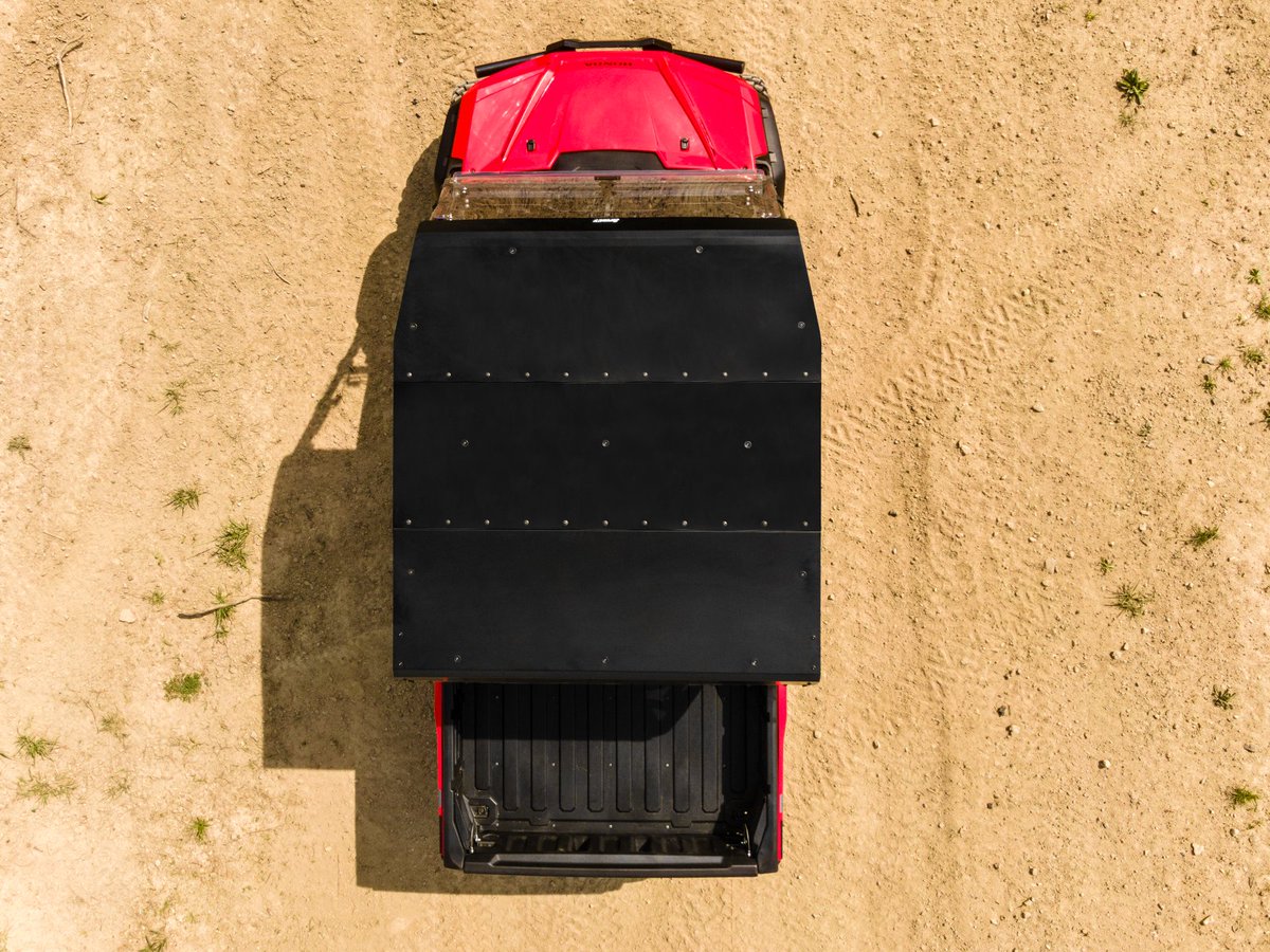 🛡 #SuperATV's #HondaPioneer 1000-6
Aluminum Roof is the ultimate upgrade to protect you
from the sun and trail hazards. A triple
threat with unbeatable strength, feather-light
construction, and sleek design. Take your
Pioneer from a fair-weather buddy to a 24/7 workhorse.
💪😎