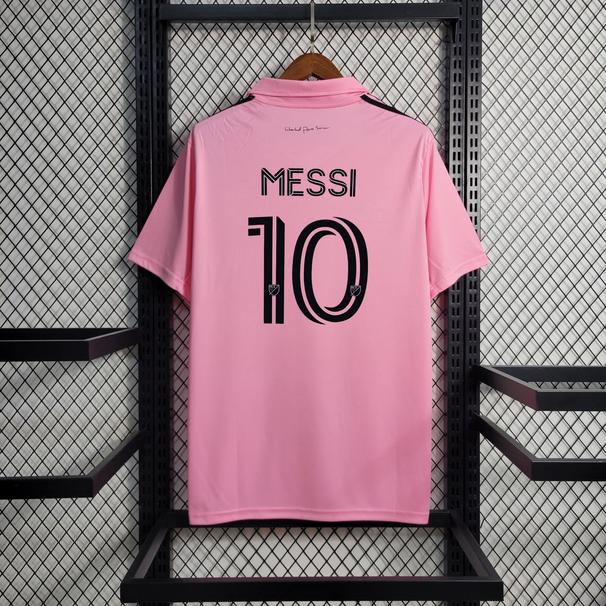 Moda Easy (@modaeasy_) on Twitter photo 🚨SORTEO MESSI - INTER MIAMI⚽️
Con motivo del fichaje de Messi al Inter de Miami, vamos a sortear su camiseta local o visitante (a elegir por el ganador) entre todos los que den RT a este tweet y nos sigan 
<a href="/modaeasy_/">Moda Easy</a>
☘️ El ganador lo daremos VIERNES 16 a las 12:00 am. 🚨SORTEO MESSI - INTER MIAMI⚽️
Con motivo del fichaje de Messi al Inter de Miami, vamos a sortear su camiseta local o visitante (a elegir por el ganador) entre todos los que den RT a este tweet y nos sigan 
<a href="/modaeasy_/">Moda Easy</a>
☘️ El ganador lo daremos VIERNES 16 a las 12:00 am.