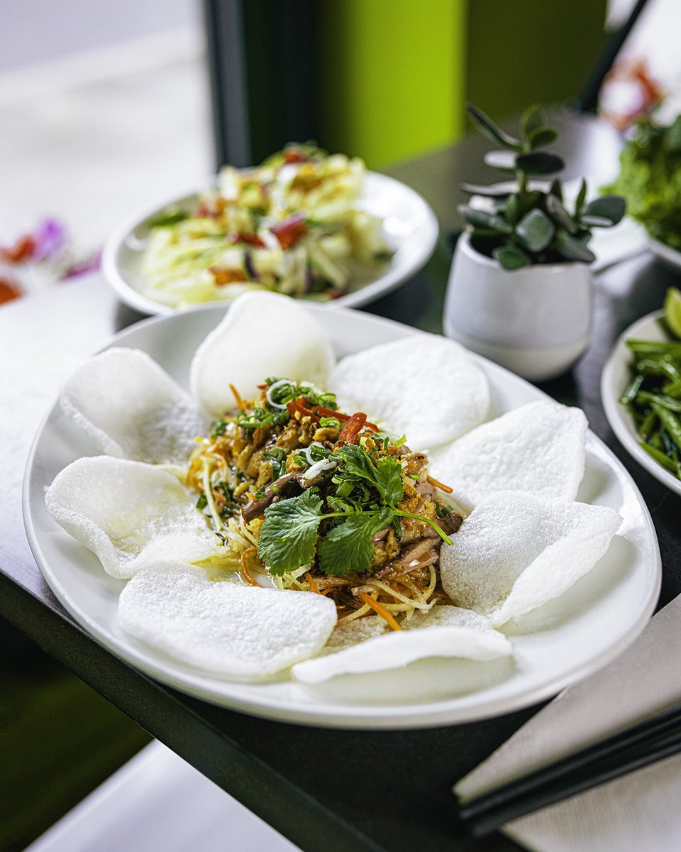 Papaya Salad has to be our favourite pick for Summer dishes. Absolutely stunning! ☀️ #PapayaSalad #VietnameseCuisine