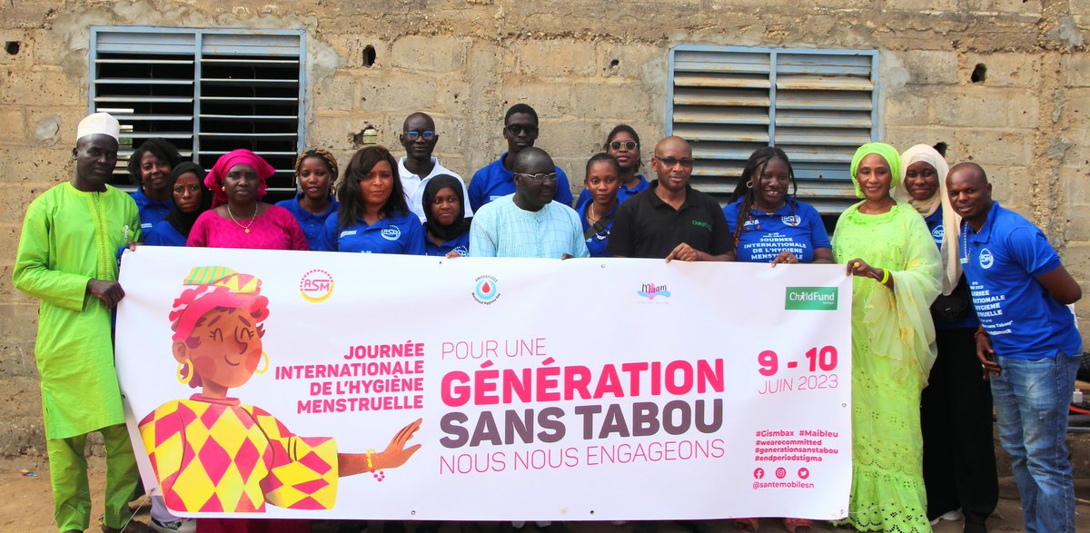 ChildFundSen's tweet photo. Clap de Fin Campagne «Mai Bleu» 10 juin 2023
Plus de 500 élèves du collège de Aga Ndimag sont capacités par @santemobilsn avec l'appui de @ChildFund sur la gestion de l'hygiène menstruelle et prêts à agir dans leurs communautés pour partager leurs connaissances.

#WeAreCommitted https://t.co/PZdQqvYsDg