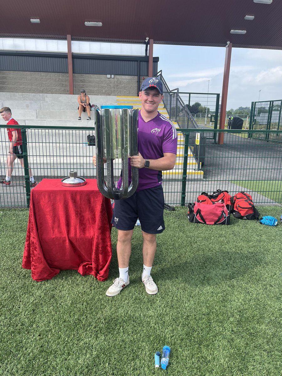 Great to have the @URCOfficial trophy in @Fethardtownpark today for Munster Rugbys School Of Excellence which is running all week. 🏆

#URC #MunsterStartsHere