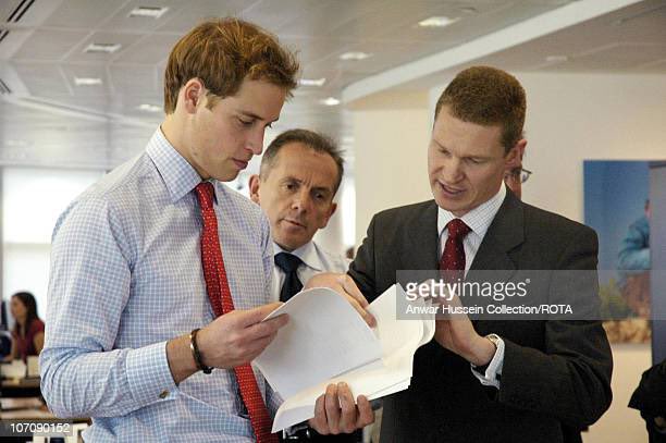 Prince William thus received worldclass training in Finances at 23, when he interned with the Prestigious HSBC HQ London, to learn about business management & financial investment in preparation for his Role as Heir and Duke of Cornwall🔥15/26