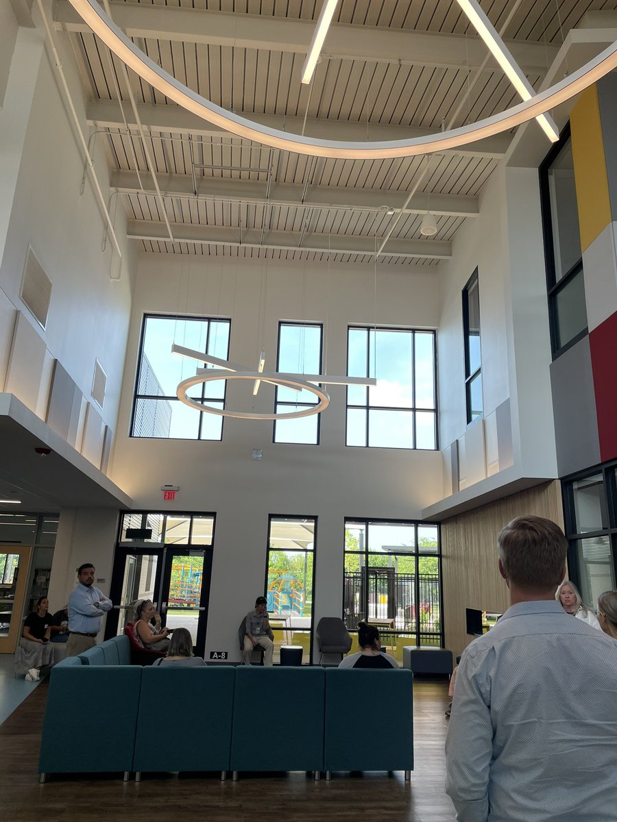 Rosedale was so inspirational for our Campus Architectural Team! Our Eagles felt right at home! So excited to begin the design process for Linder! @AustinISD @AISDElementary