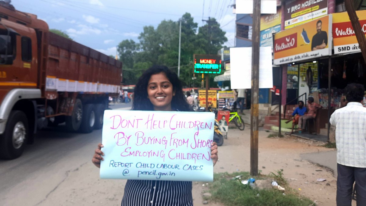 HarithaYokesh's tweet photo. Any kind of labour snatches away childhood and a bright future from children
Report child labour cases on https://t.co/244MdzVcyr
#NoChildLabour #ChildLabourEndsChildhood #SayNoToChildLabour #AntiChildLabourDay #LearnNotEarn #StandAgainstChildLabour #ChildLabourFree https://t.co/X1jIFO3eJV