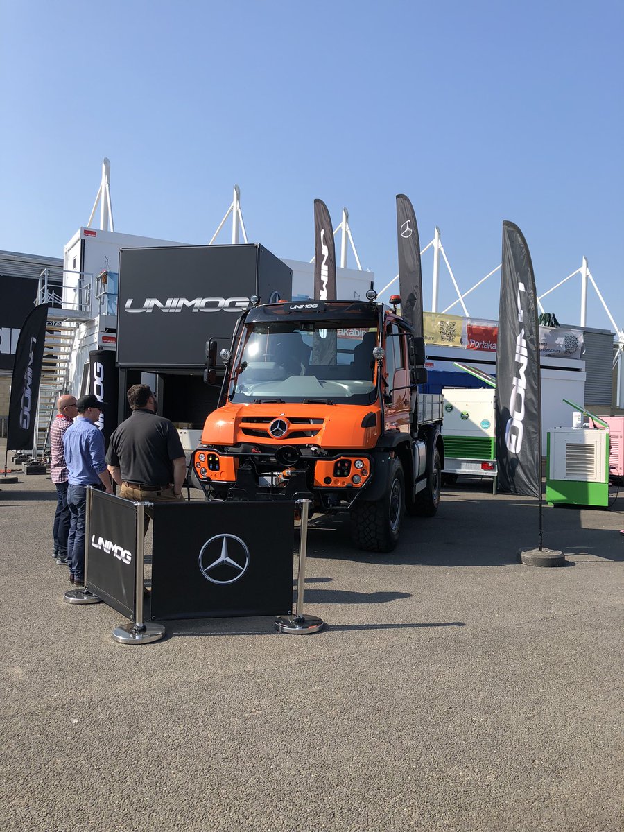 We’re at @Plantworx2023 with our mighty U 423!

Come along to stand B-BA1c to see everything the mighty ‘Mog has to offer! 

#Unimog #Plantworx2023