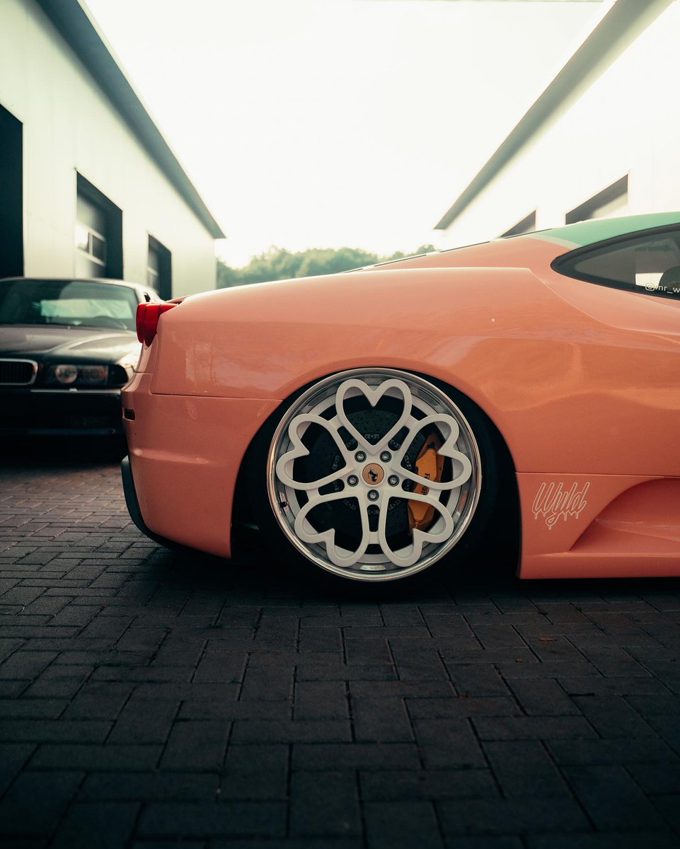 bagriders's tweet photo. Wild Rari!
🚗:mr_wyld_

#bagriders #onestopdropshop #superlow #ferrari https://t.co/9MwBEWZ3pE