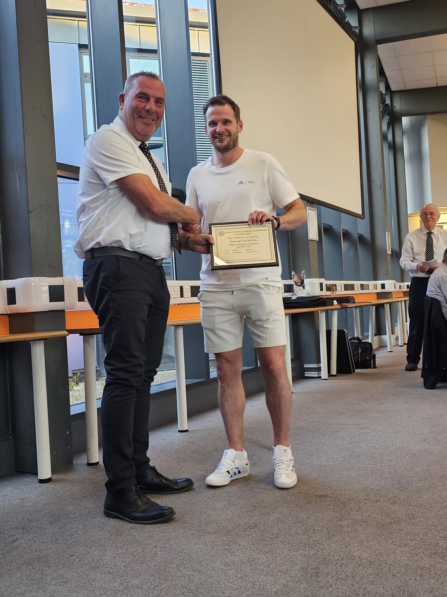 Chairman @Dalebrown68Dale presenting the @MacronSports sporting award to @NorwichCeyms reserves for April/May at @eastoncollege at last nights AGM.