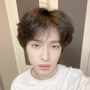 woonh4k's tweet photo. gaon this is not u🥺🥺🥺🥺🥺 https://t.co/L05pGW9rcP