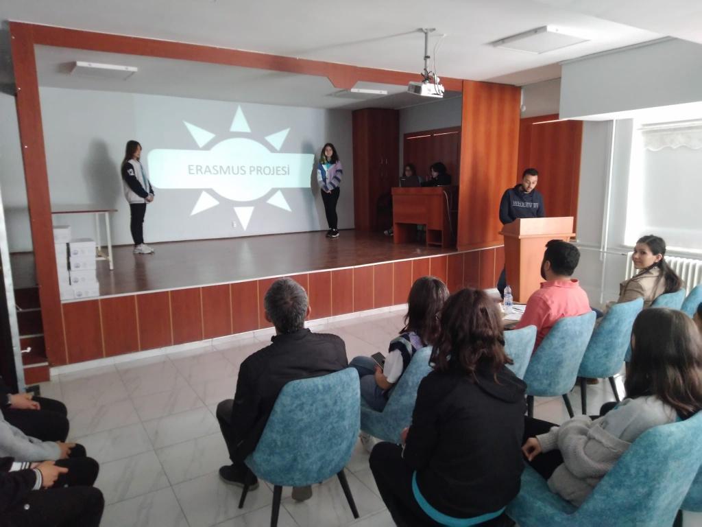 Okul Eğitimi Akreditasyonu işbaşı gözlem hareketliliği kapsamında
Kale Cumhuriyet YBO;Avusturya/Viyana'da gerçekleştirdikleri hareketliliği,proje yaygınlaştırma çalışmaları kapsamında edindikleri deneyimleri okul öğretmen ve öğrencilerine aktardılar.
<a href="/tcmeb/">Millî Eğitim Bakanlığı</a>
<a href="/ulusalajans/">Türkiye Ulusal Ajansı 🇹🇷 Turkish NA</a> <a href="/ekicis20/">Süleyman EKİCİ</a>