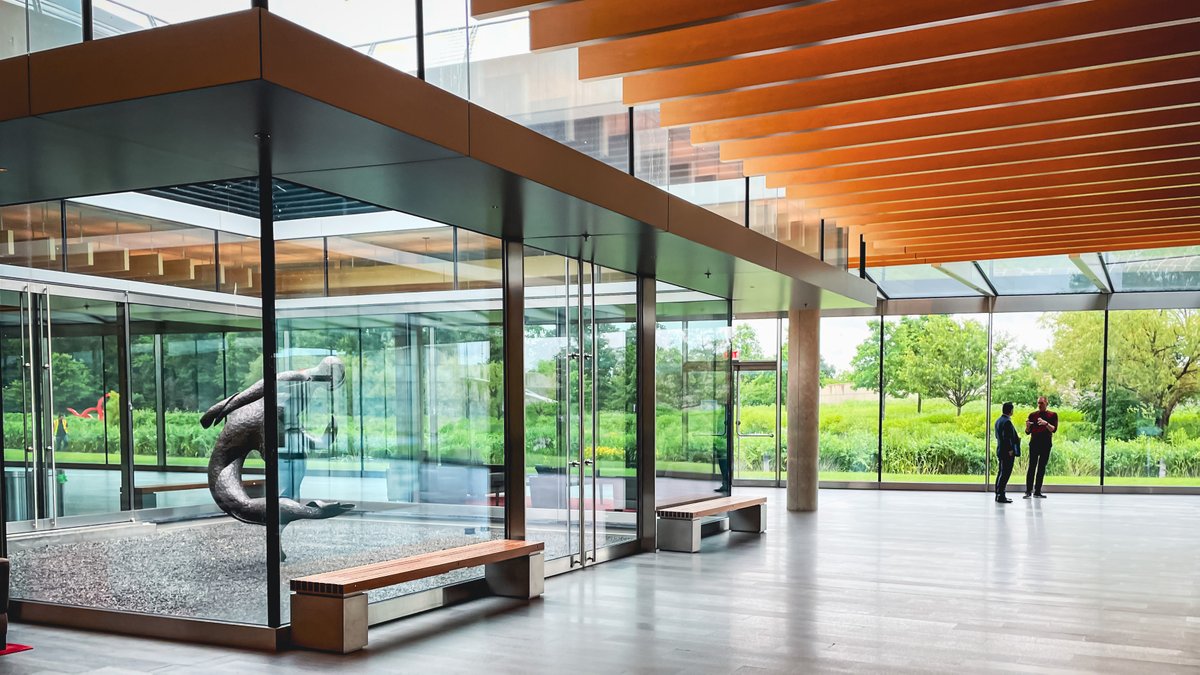 ✏️ Students &amp; Postdocs: Apply today for Junior Scientist Workshops this fall at <a href="/HHMIJanelia/">HHMI | Janelia</a>!

No registration fees 💰 
Accommodations &amp; meals provided 🛏️ 
Reasonable travel expenses covered ✈️ 

Learn more from <a href="/janeliaconf/">Janelia Conferences</a> and apply: hhmi.news/3P5VkJ0  🧵(1/3)