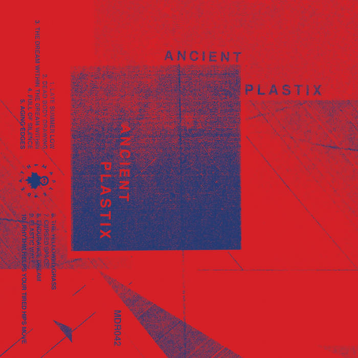 #NowPlaying <a href="/ancientplastix/">ANCIENT PLASTIX</a> "The Yellowed Grass" <a href="/mapledeath/">Maple Death Records</a> mapledeathrecords.bandcamp.com/album/s-t-3