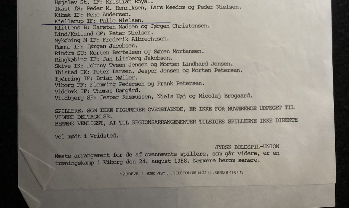PSulvestersen's tweet photo. @KarstenKrogh14 Alle burde simpelthen have en Scrapbog … stadig sjov at bladre i, her 35 år efter. Du får lige resten af listen - sikkert også med mange du kender? https://t.co/cV4LGuq1Aw