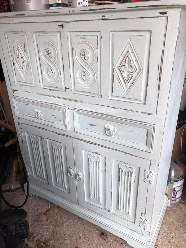 OFFER: Shabby chic bureau (Great Horkesley CO6) ilovefreegle.org/message/100097…