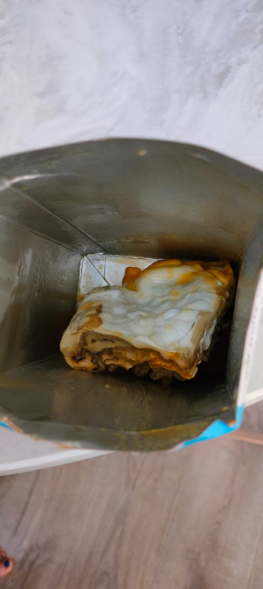 Clarry_my_Love's tweet photo. Don't buy @sainsburys juice.  Huge piece of what looks like mouldy lasagne in the carton!  Product in date and undamaged. Returned to store and after repeatedly chasing,  they now claim they have 'lost it' and my case is closed. Not good enough! My children drank this!  🤮 https://t.co/Lots22tQEM