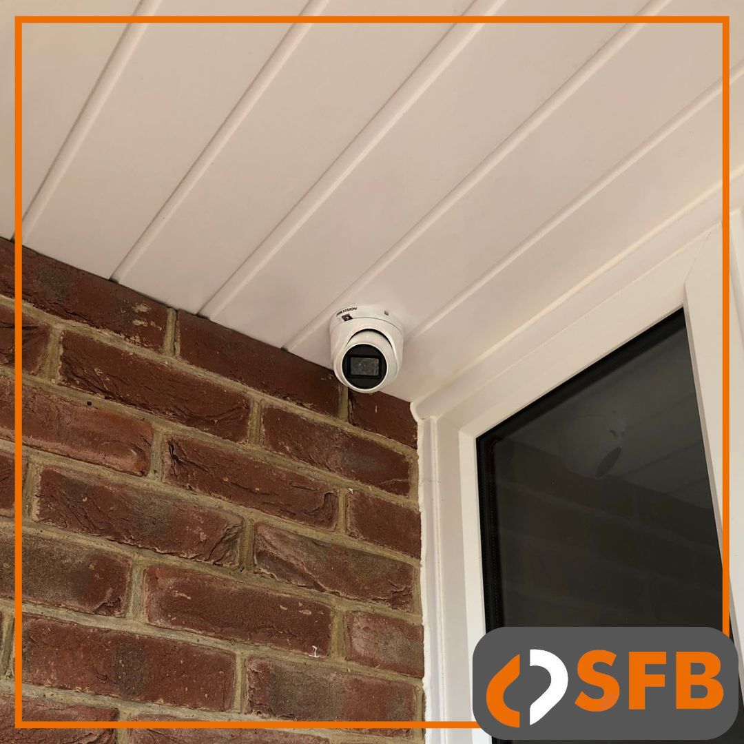 SfbSolutions's tweet photo. Want no wires? No problem! Look at this brand new Hikvision camera install we did for a client! 🔌

#SecuritySystem #HomeSecurity #BusinessSecurity #SecurityInstallation #SecuritySolutions #SecurityExperts #SafeAndSecure #ProtectYourHome #ProtectYourBusiness #SecureYourSpace https://t.co/zhY6YLP68H